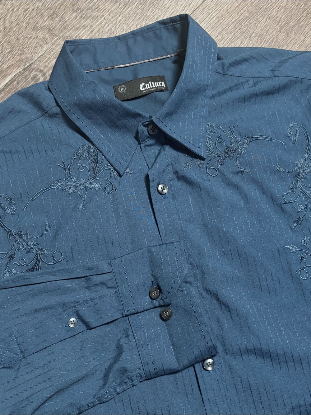 Cultura Long Sleeve Button Up Shirt Size XL Blue Flower Tonal Embroidery